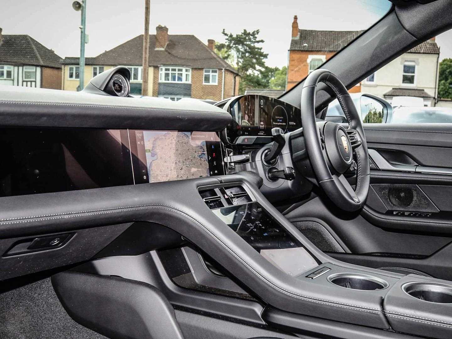 Used Porsche Taycan 2024 for sale - 77827297: Photo 4