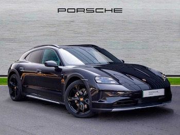 Used Porsche Taycan 2024 for sale - 76310688: Photo