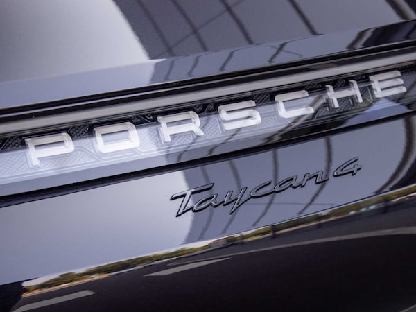 Used Porsche Taycan 2024 for sale - 76310688: Photo 23