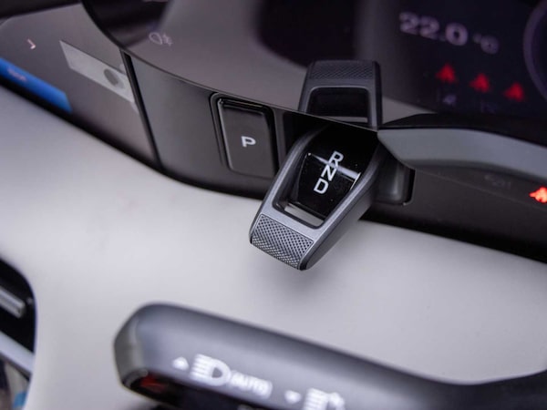 Used Porsche Taycan 2024 for sale - 76310688: Photo 30