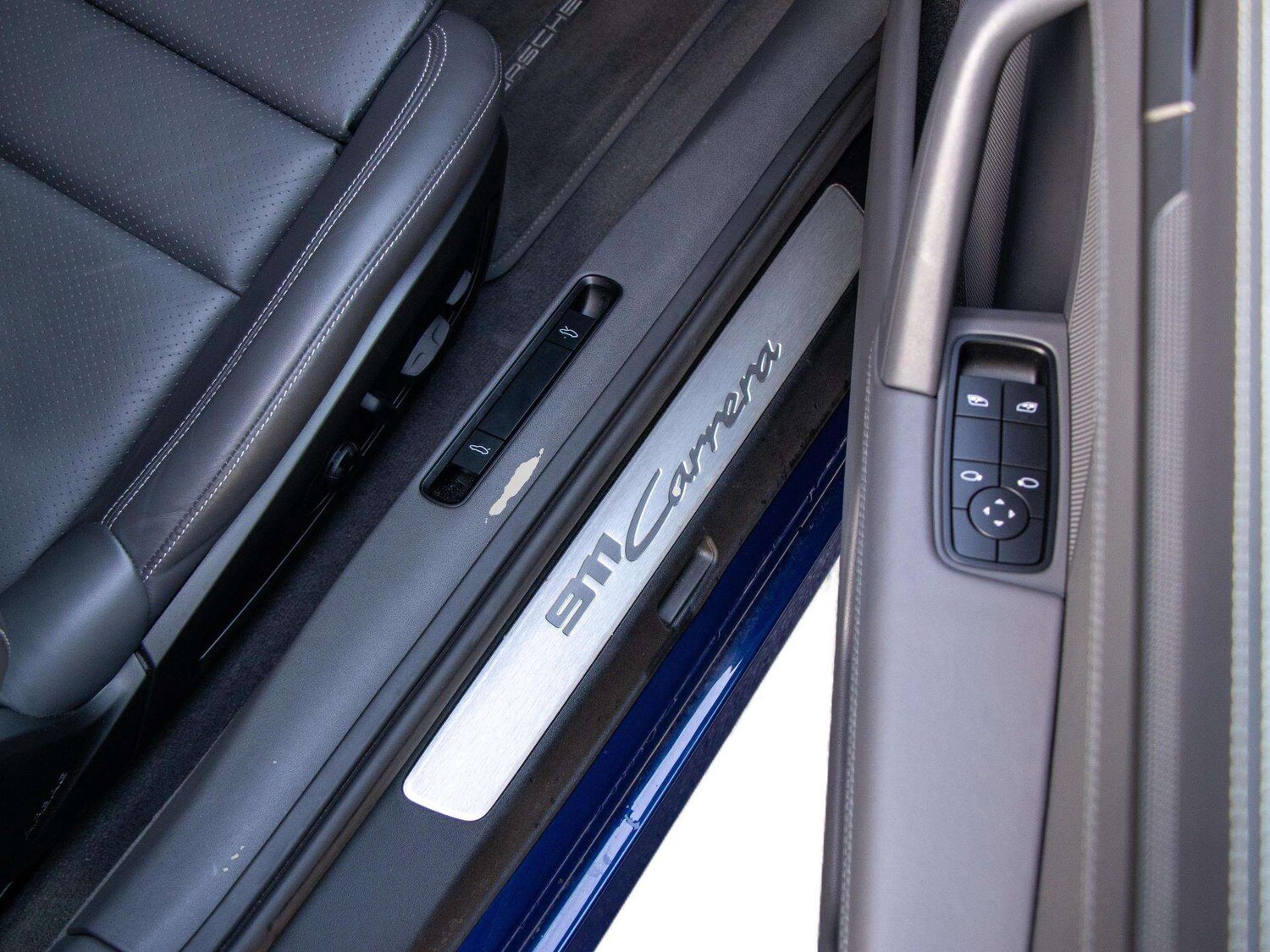 Used Porsche 911 2023 for sale - 77740776: Photo 11