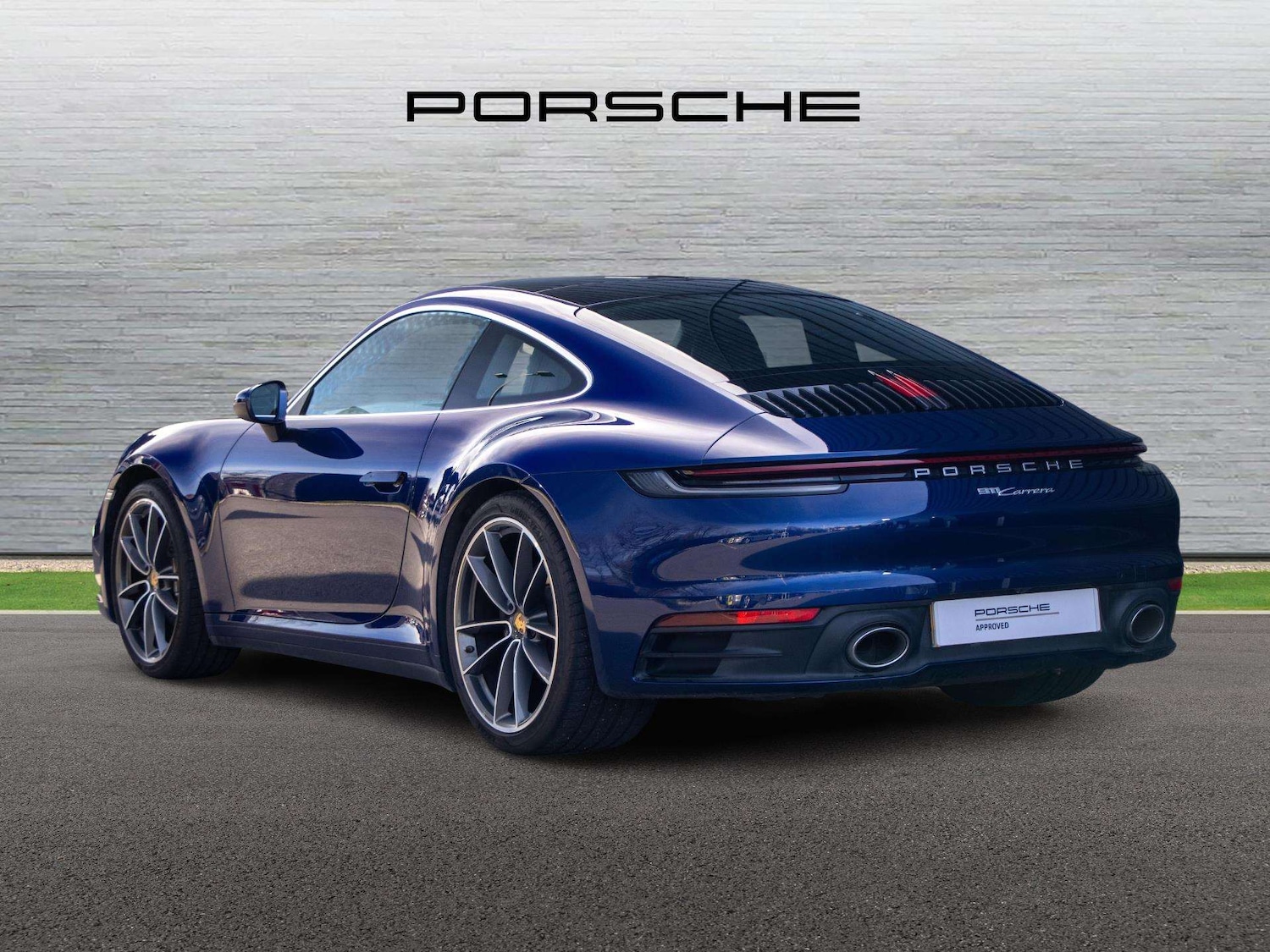 Used Porsche 911 2023 for sale - 77740776: Photo 2