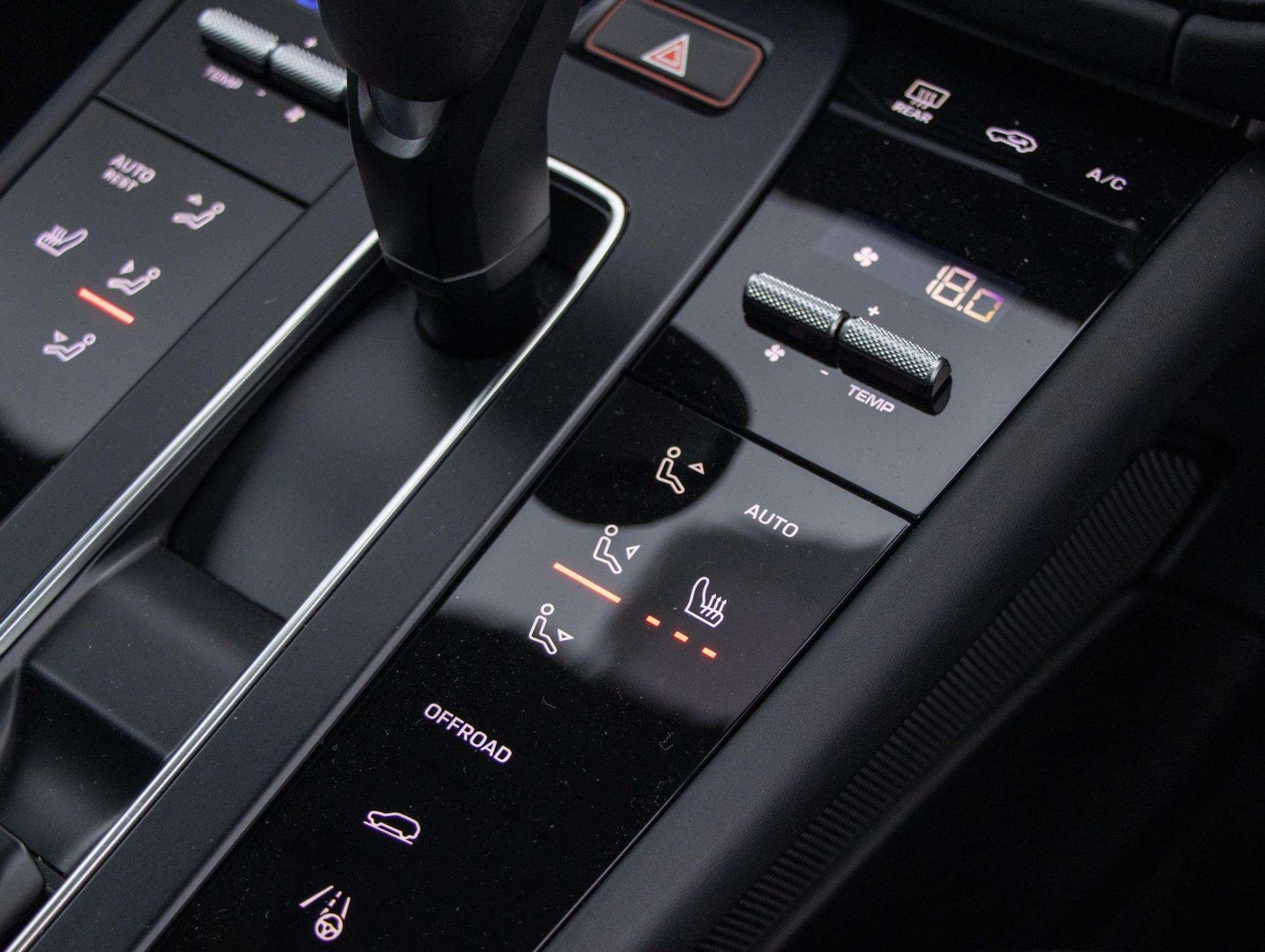 Used Porsche Macan for sale - 76648901: Photo 12