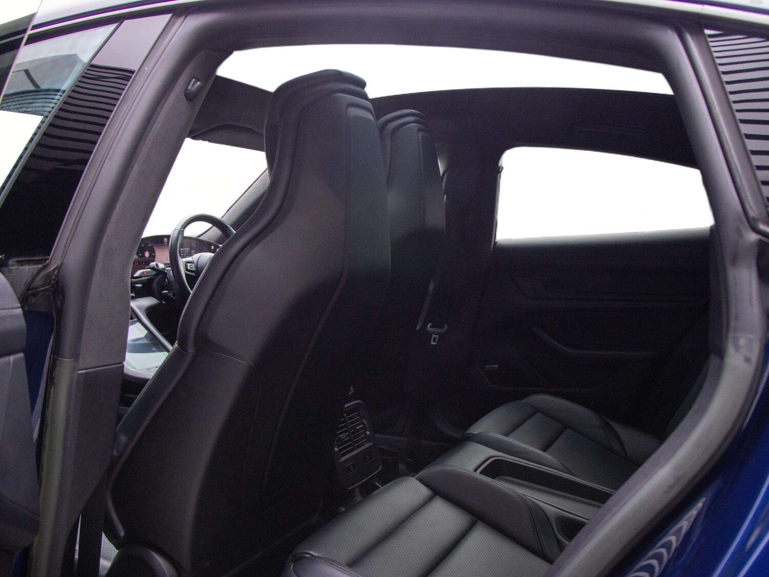 Used Porsche Taycan 2022 for sale - 78024355: Photo 21