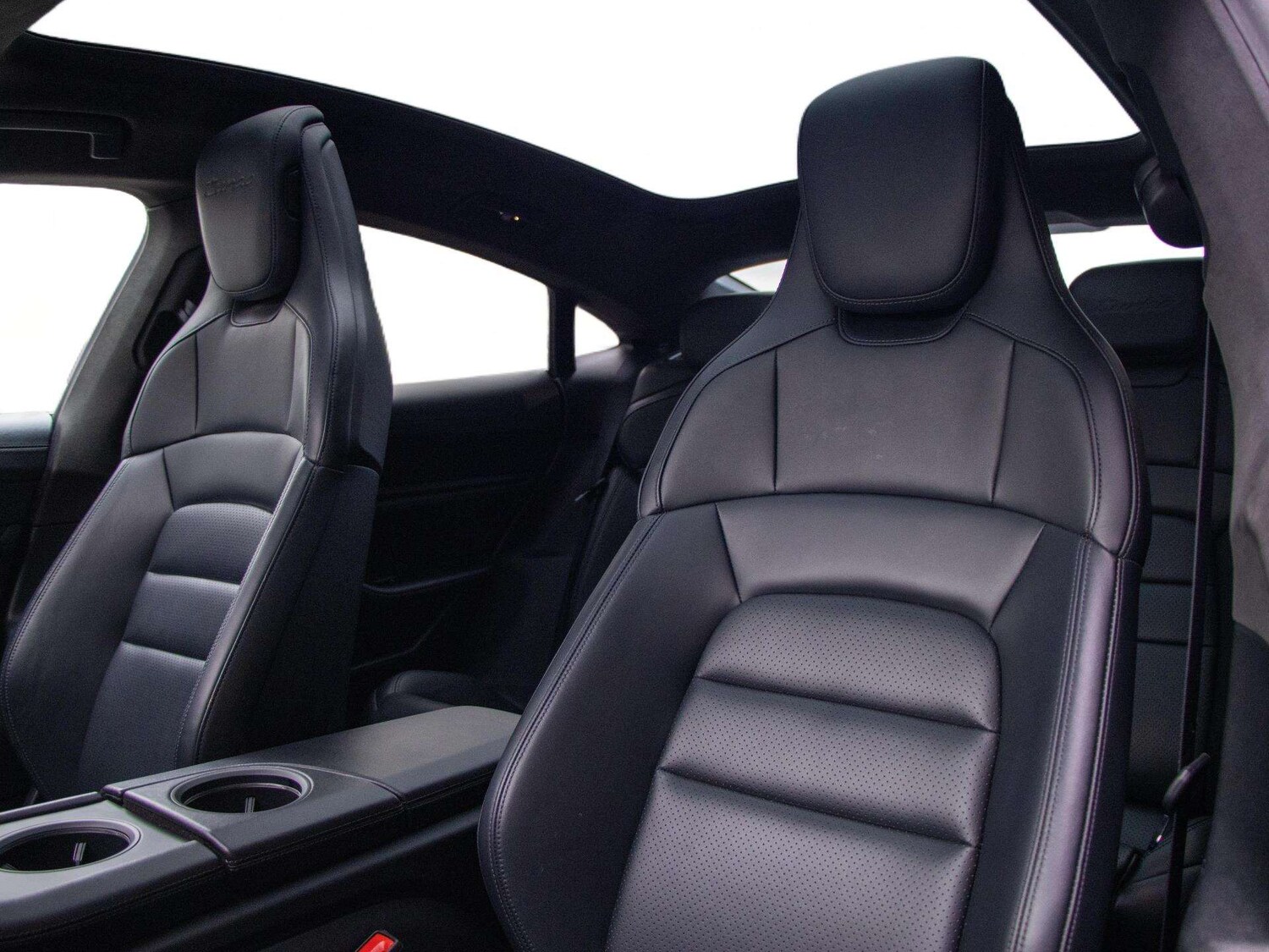 Used Porsche Taycan 2022 for sale - 78024355: Photo 29