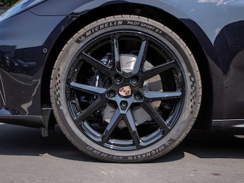 Used Porsche Panamera 2024 for sale - 75903113: Photo