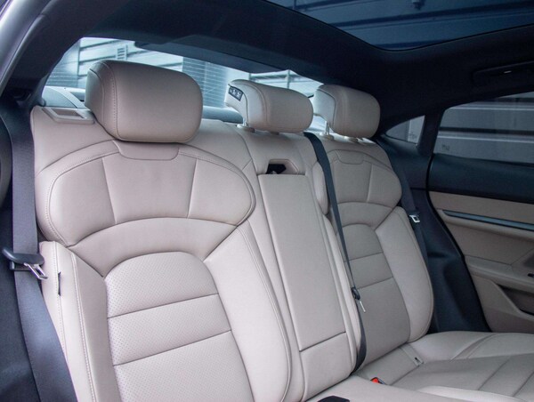 Used Porsche Taycan 2022 for sale - 76310739: Photo 23