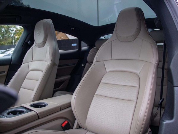 Used Porsche Taycan 2022 for sale - 76310739: Photo 29