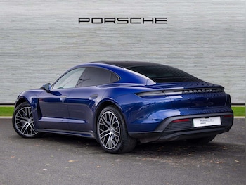 Used Porsche Taycan 2022 for sale - 76310739: Photo 2