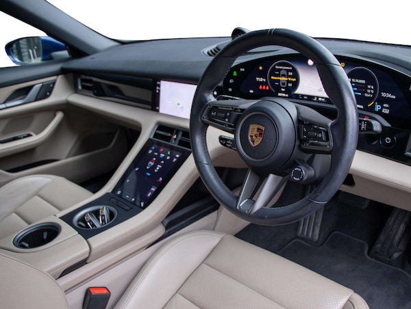 Used Porsche Taycan 2022 for sale - 76310739: Photo 4