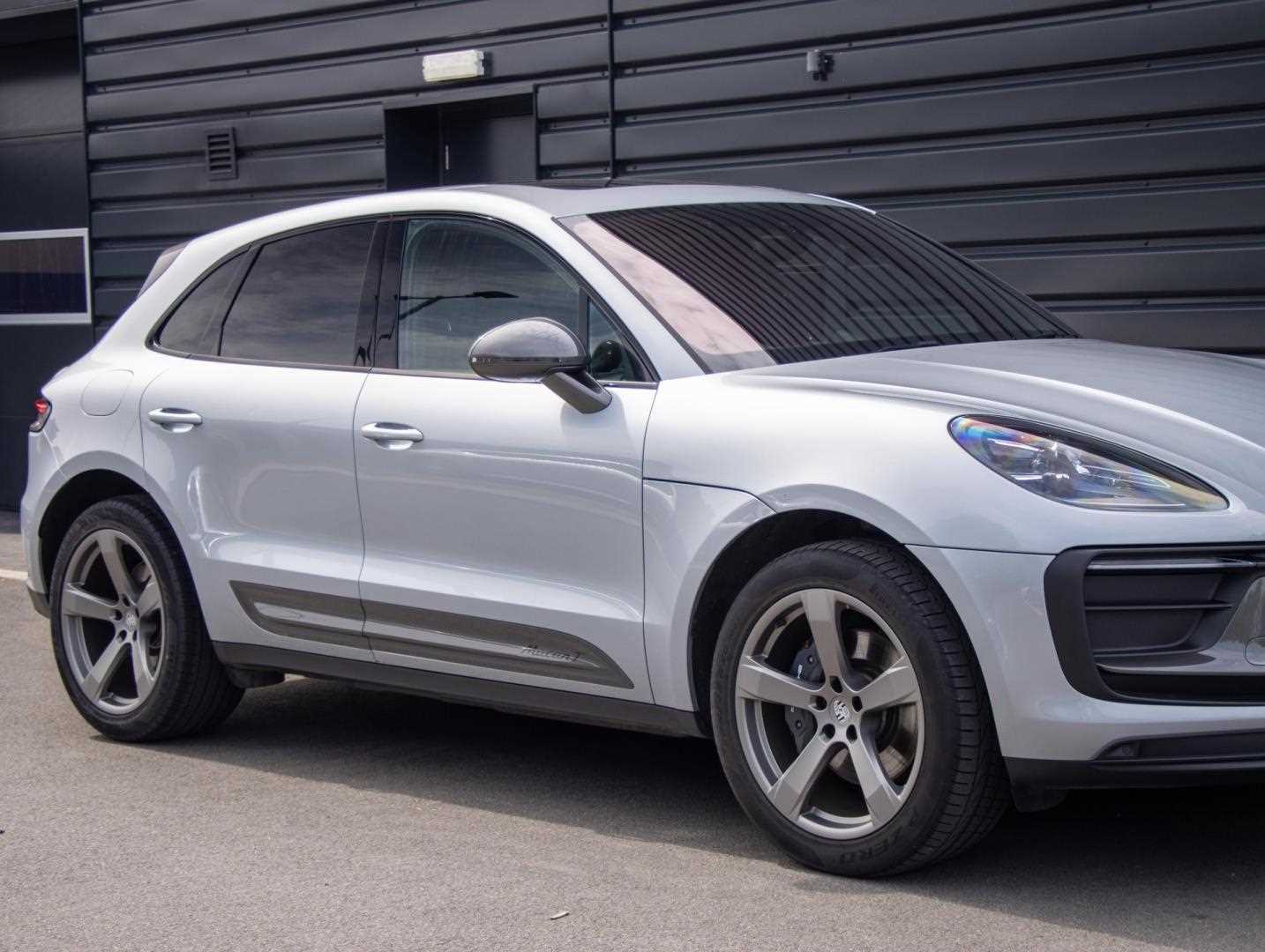Used Porsche Macan 2023 for sale - 76351592: Photo 18
