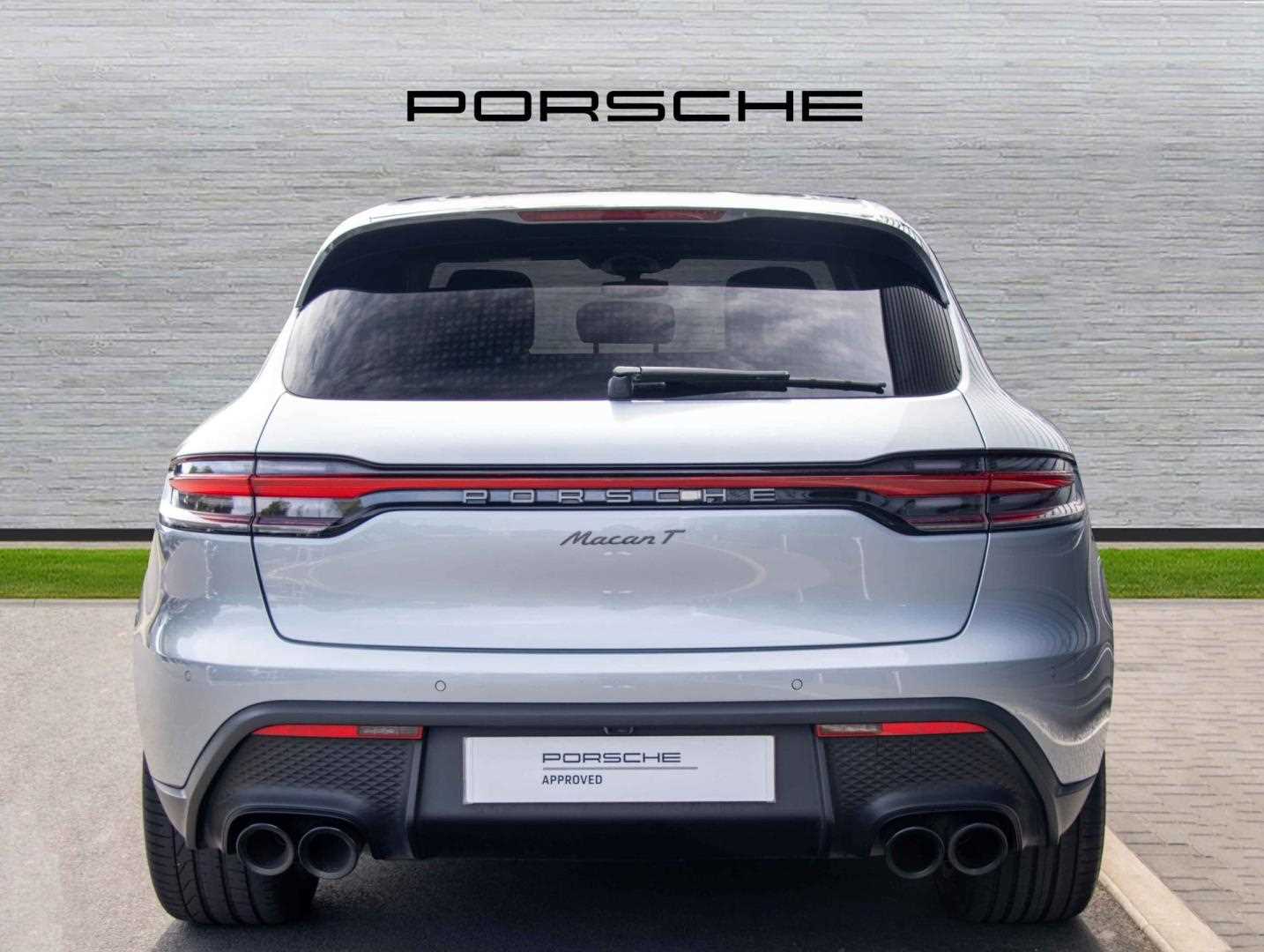 Used Porsche Macan 2023 for sale - 76351592: Photo 7