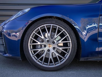 Used Porsche Panamera 2024 for sale - 78451356: Photo
