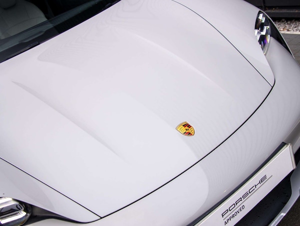 Used Porsche Taycan 2022 for sale - 76329143: Photo 18