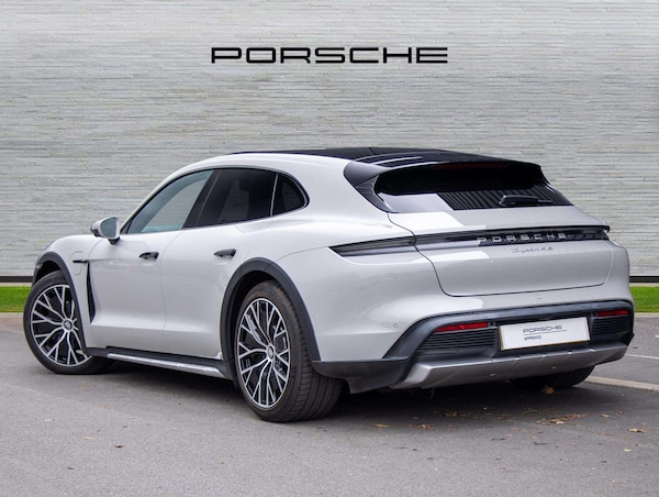 Used Porsche Taycan 2022 for sale - 76329143: Photo 3