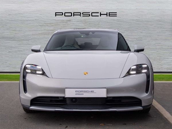 Used Porsche Taycan 2022 for sale - 76329143: Photo 6