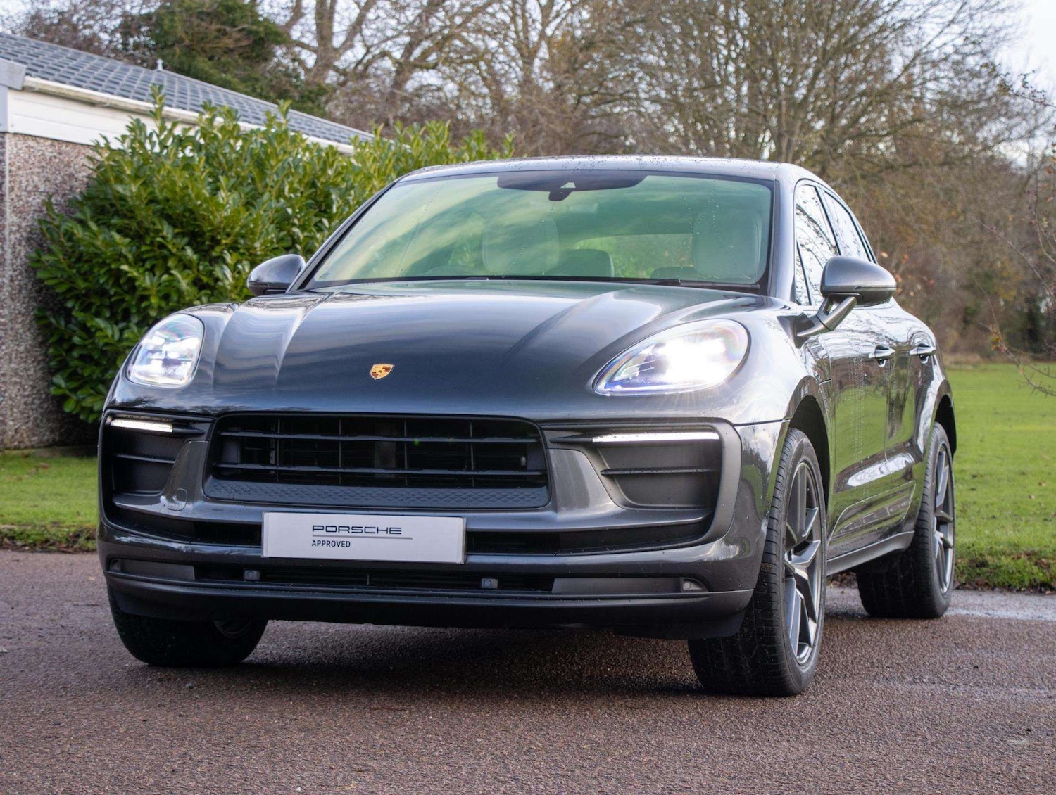 Used Porsche Macan 2025 for sale - 76916040: Photo 17