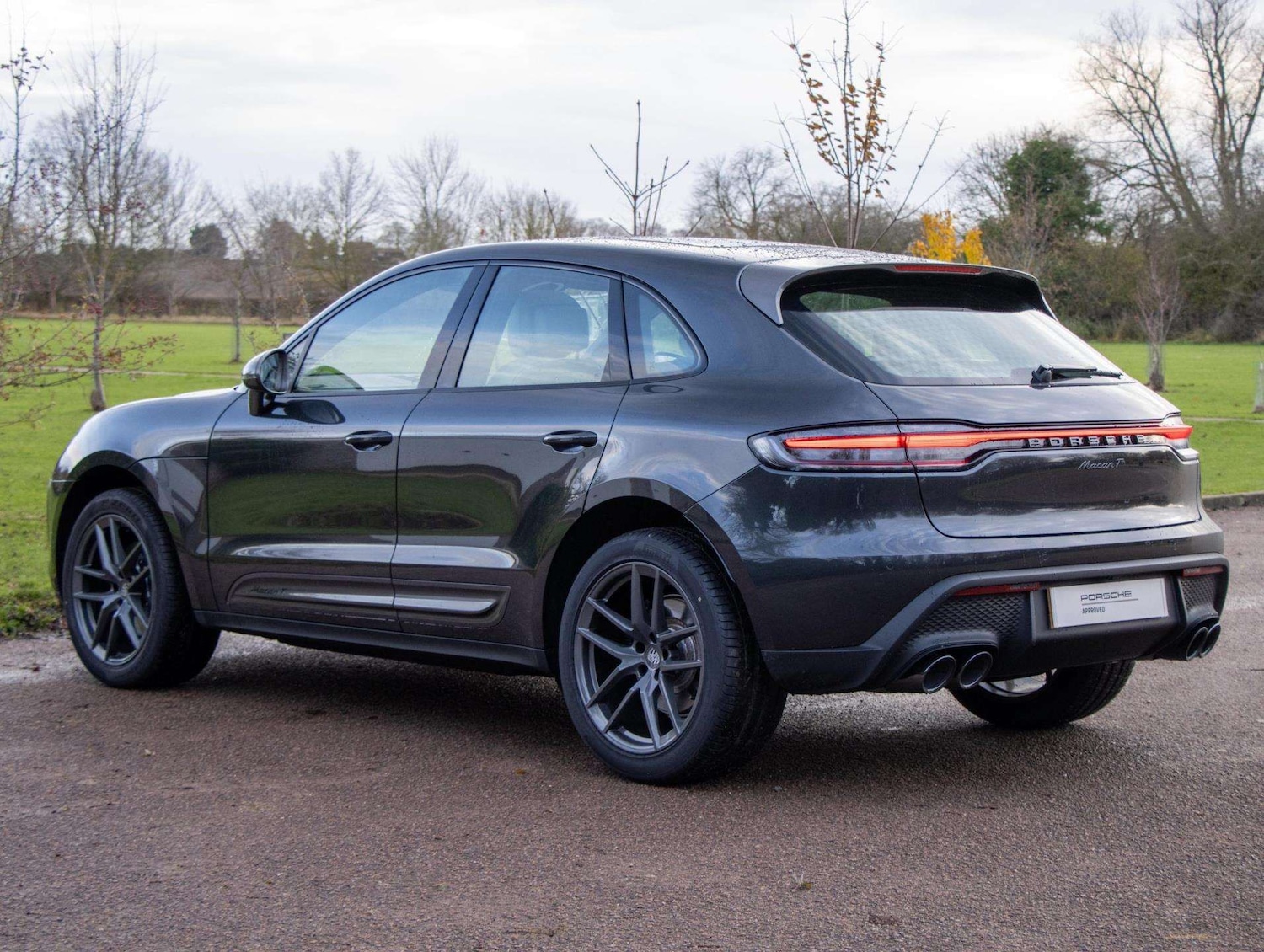 Used Porsche Macan 2025 for sale - 76916040: Photo 21