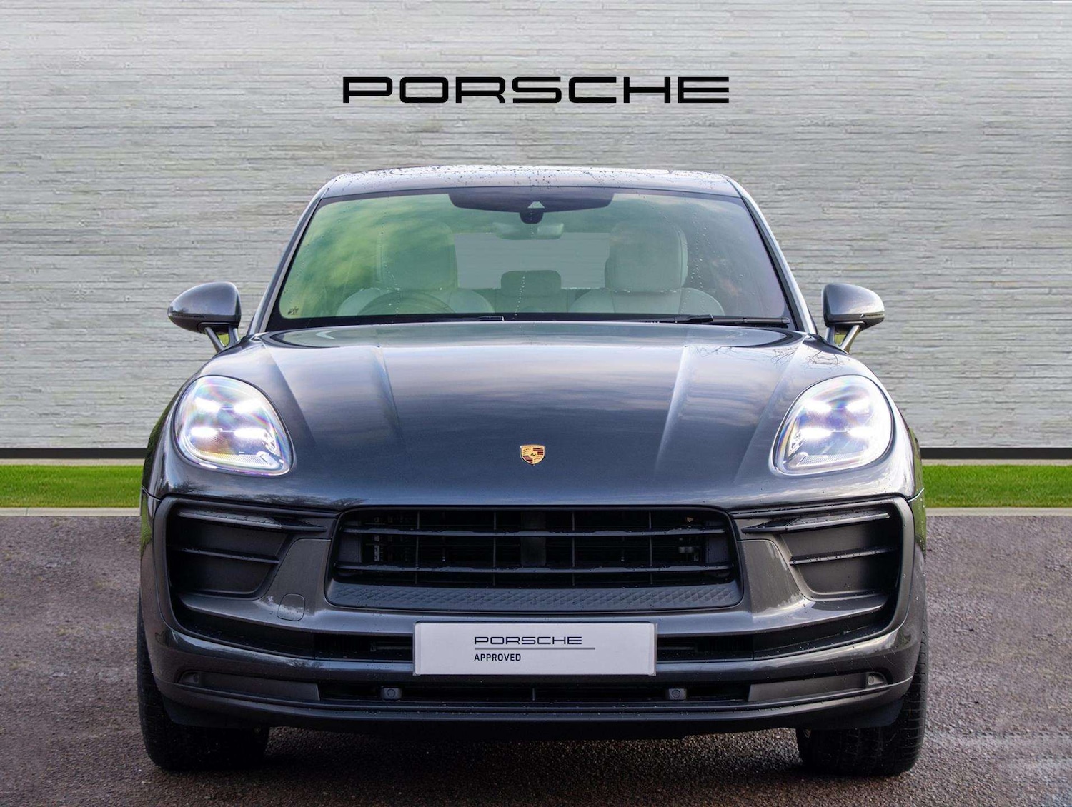 Used Porsche Macan 2025 for sale - 76916040: Photo 6