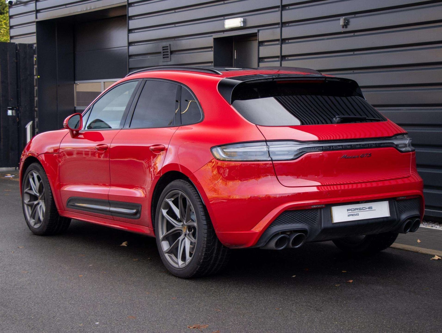 Used Porsche Macan 2025 for sale - 76827713: Photo 22