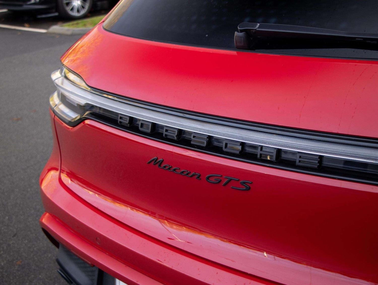 Used Porsche Macan 2025 for sale - 76938246: Photo 24