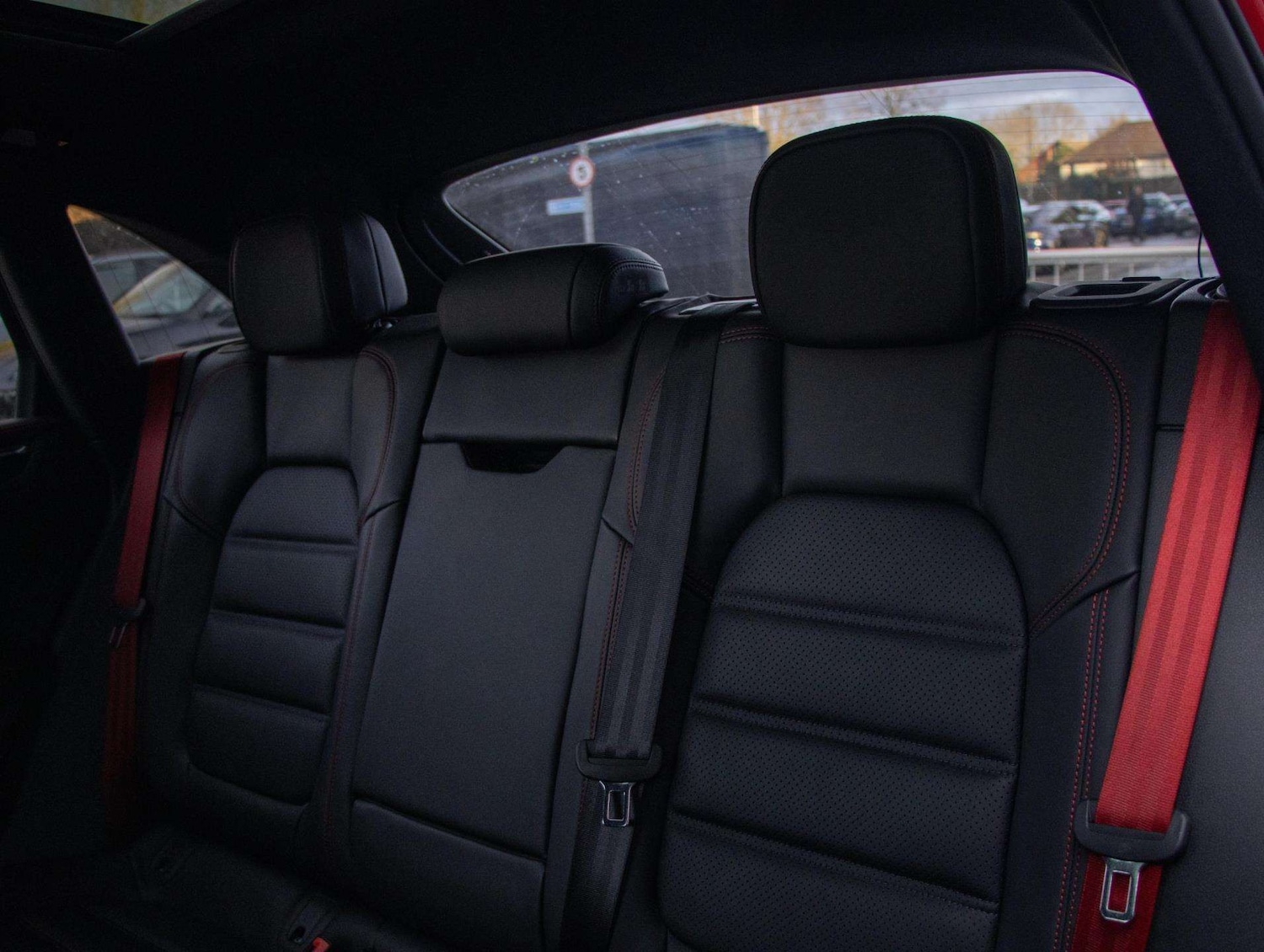 Used Porsche Macan 2025 for sale - 76938246: Photo 29