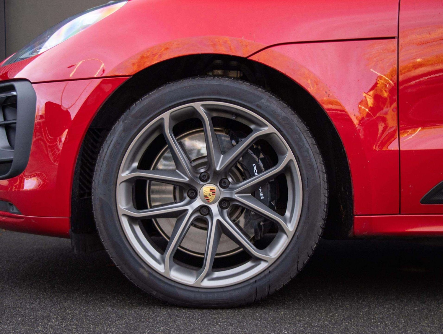 Used Porsche Macan 2025 for sale - 76938246: Photo 4