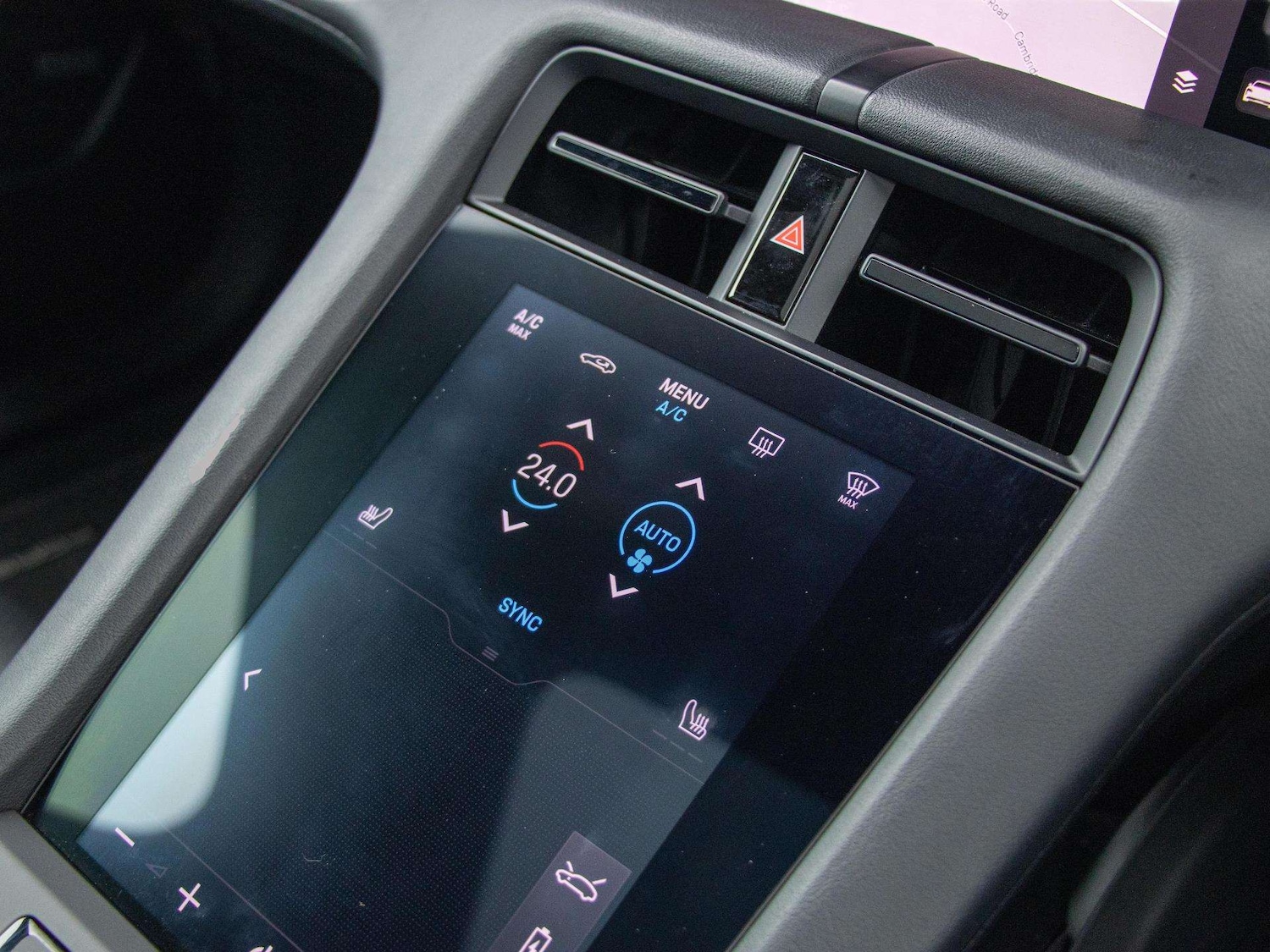 Used Porsche Taycan 2020 for sale - 77928564: Photo 11