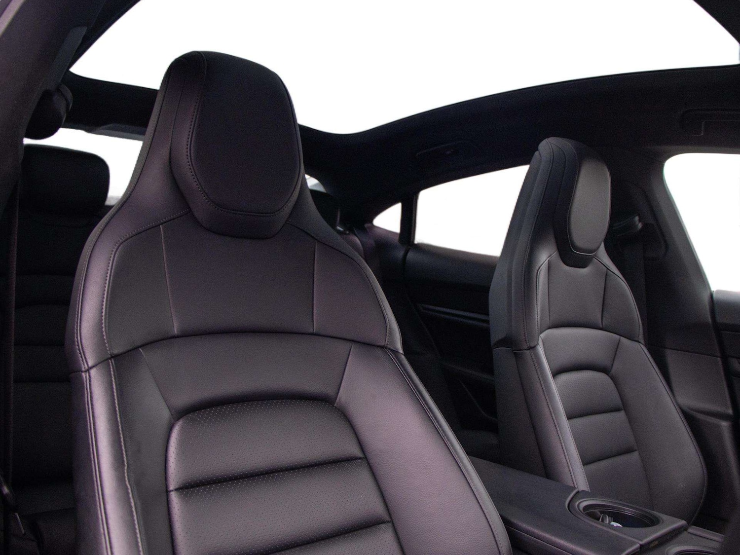 Used Porsche Taycan 2020 for sale - 77928564: Photo 18