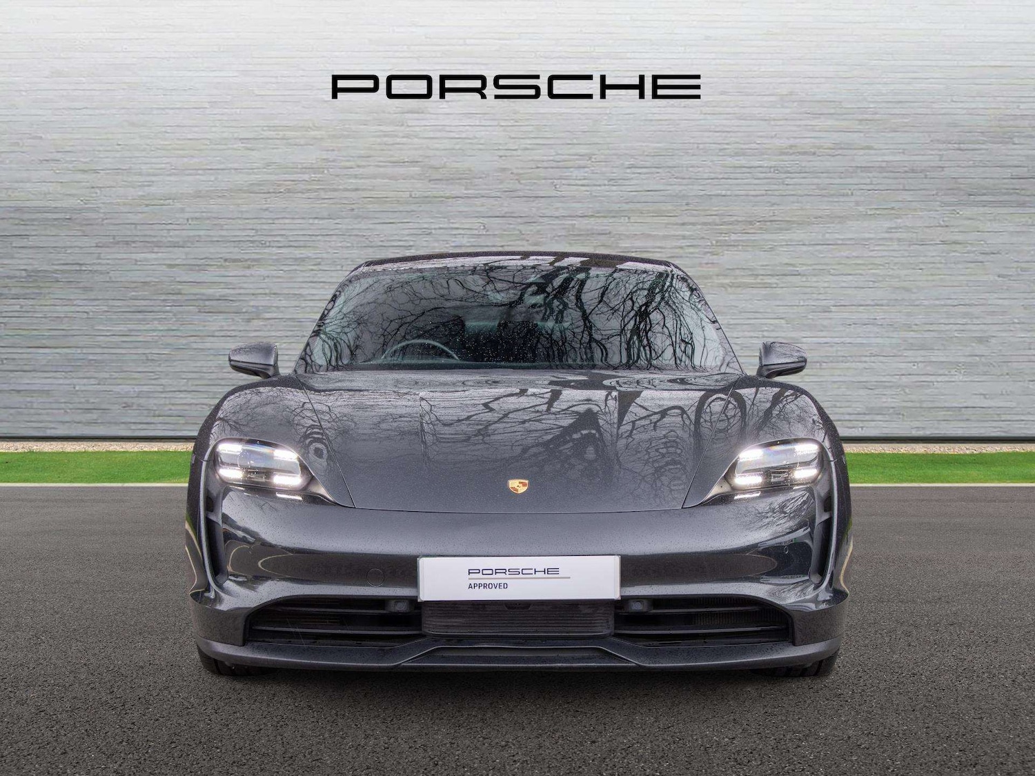 Used Porsche Taycan 2020 for sale - 77928564: Photo 4