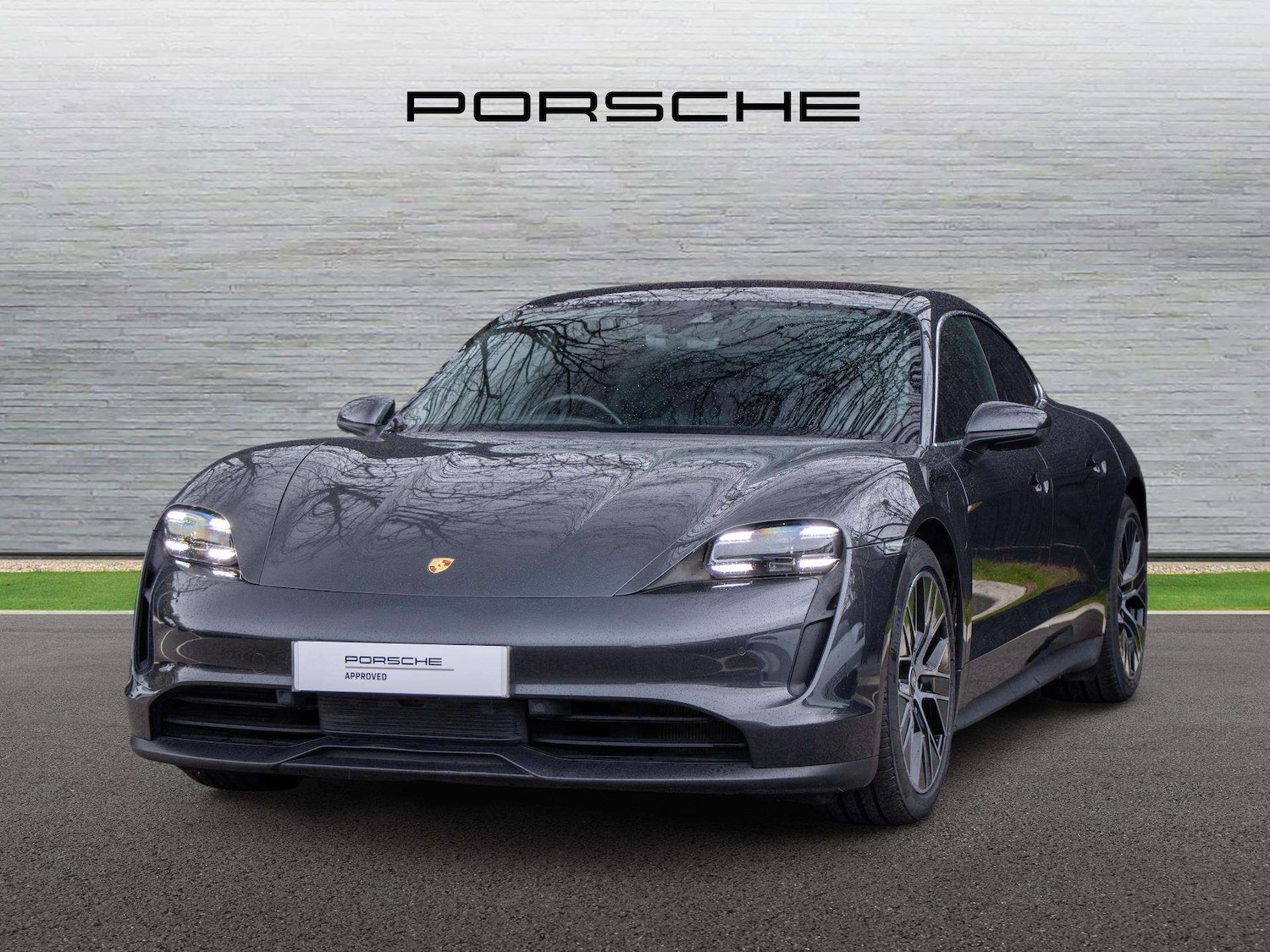 Used Porsche Taycan 2020 for sale - 77928564: Photo 6