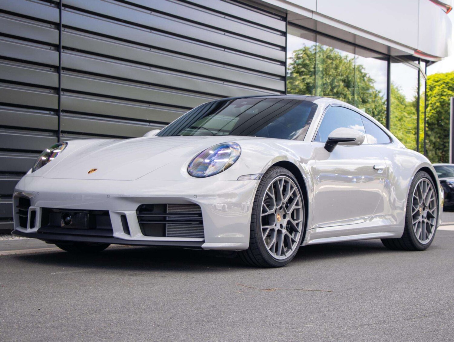 Used Porsche 911 2025 for sale - 76205216: Photo 17