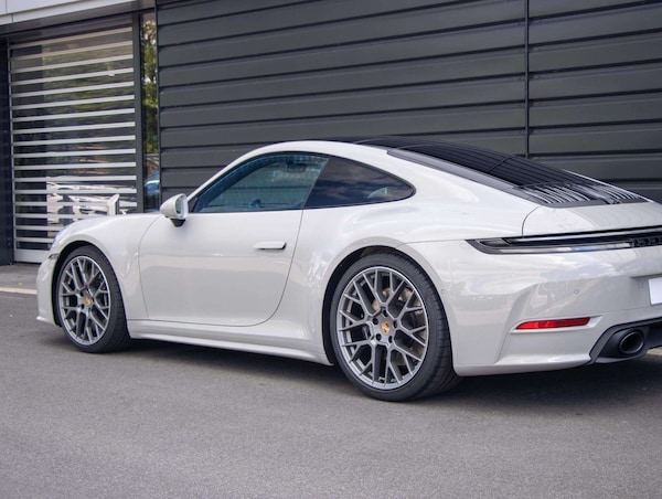Used Porsche 911 2025 for sale - 76205216: Photo 21