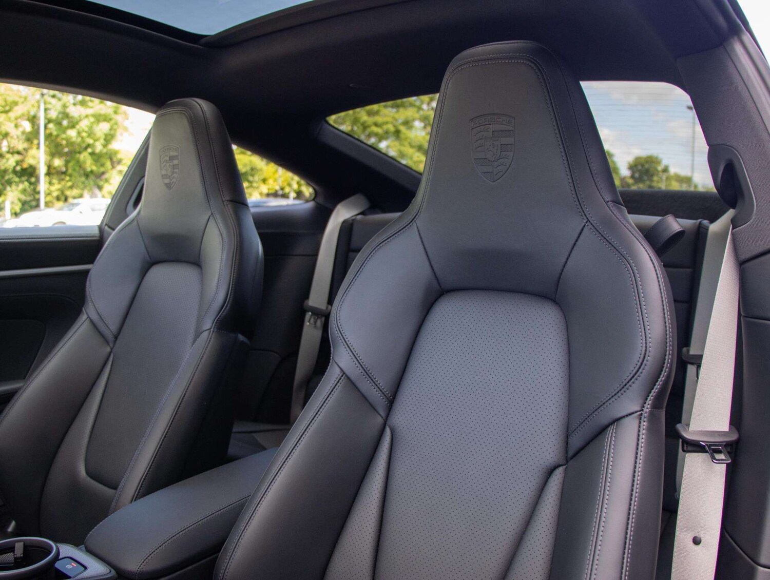 Used Porsche 911 2025 for sale - 76205216: Photo 28