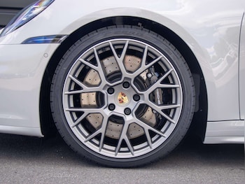 Used Porsche 911 2025 for sale - 76205216: Photo 4