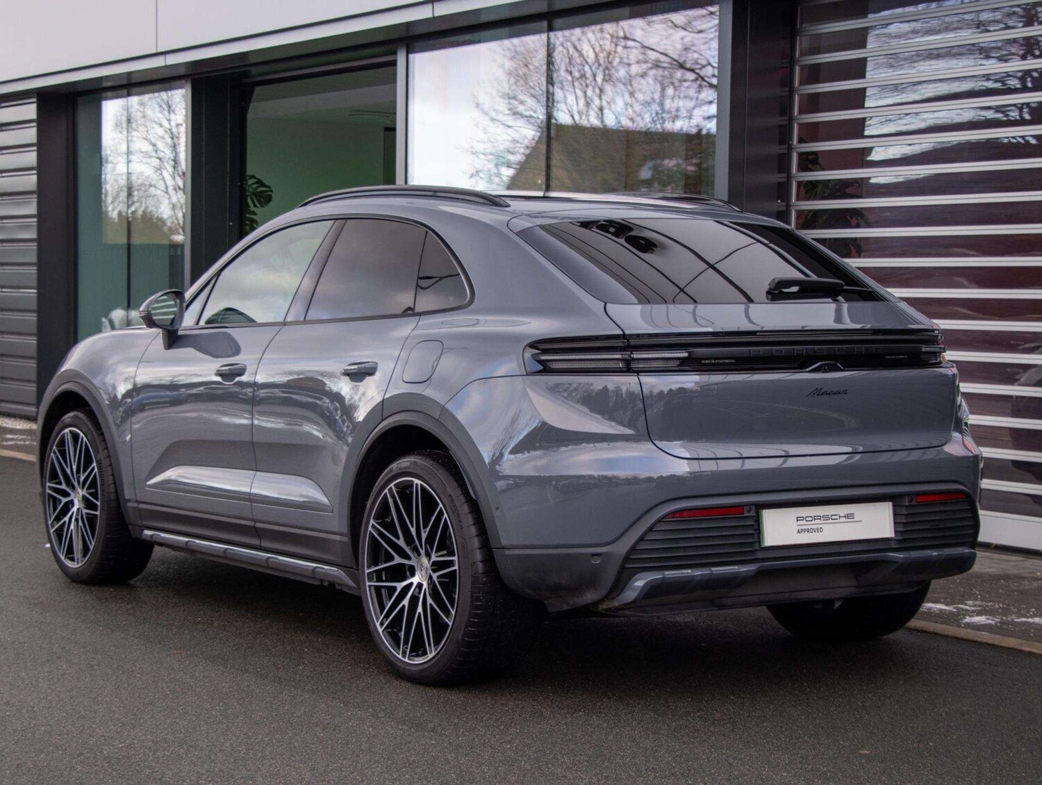 Used Porsche Macan 2025 for sale - 77458444: Photo 22