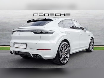 Used Porsche Cayenne 2022 for sale - 76339588: Photo 3