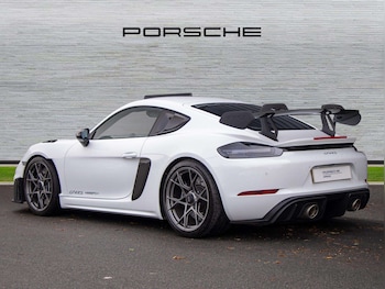 Used Porsche Cayman 2024 for sale - 76310710: Photo 3
