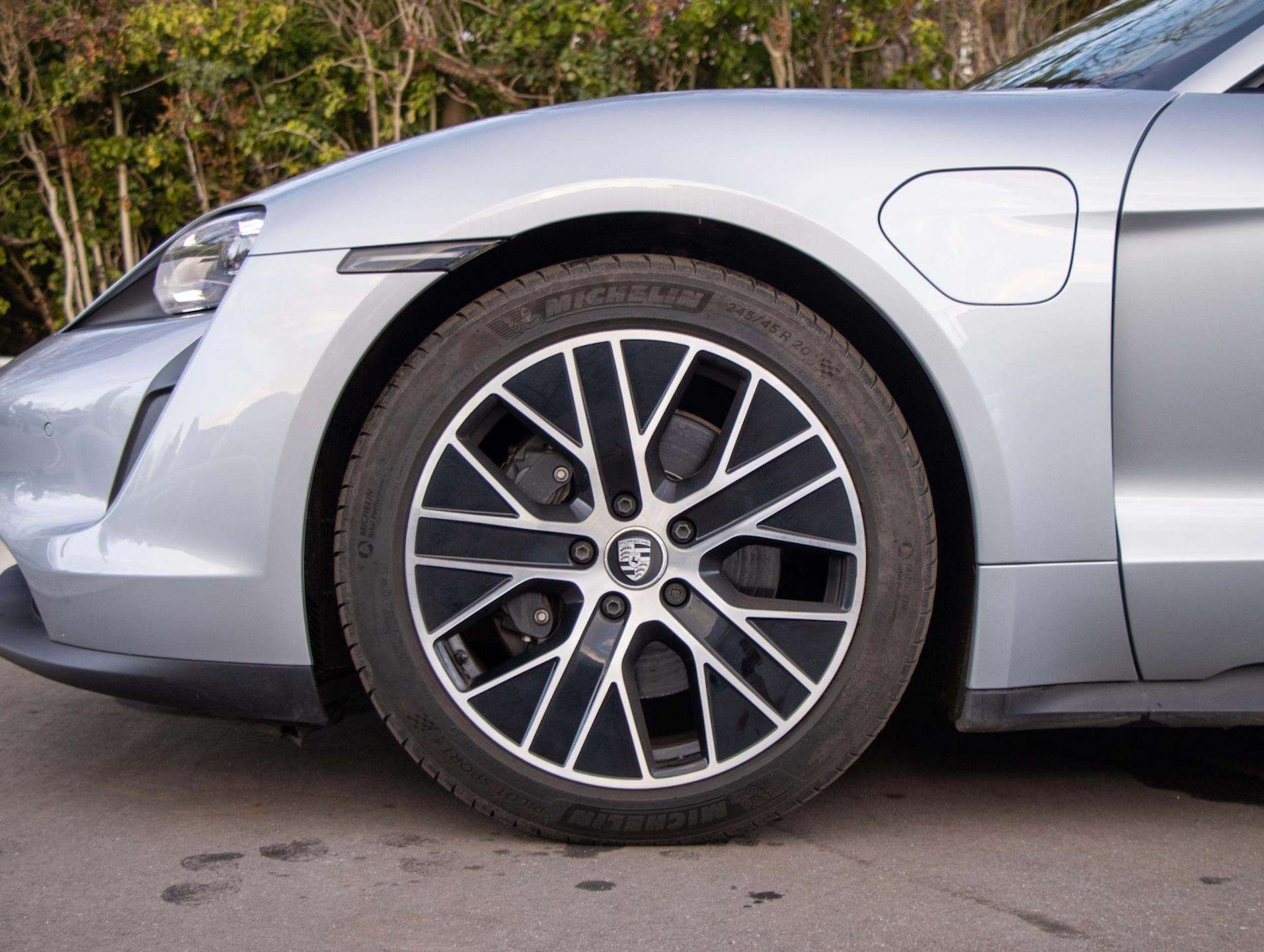 Used Porsche Taycan 2023 for sale - 77500293: Photo 4