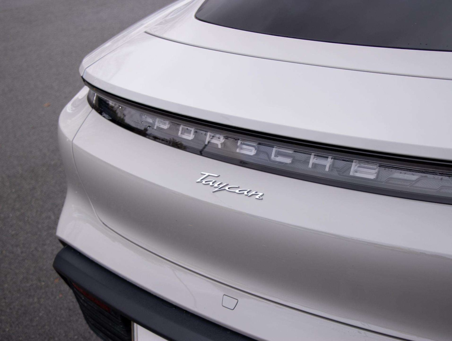 Used Porsche Taycan 2022 for sale - 76624621: Photo 22