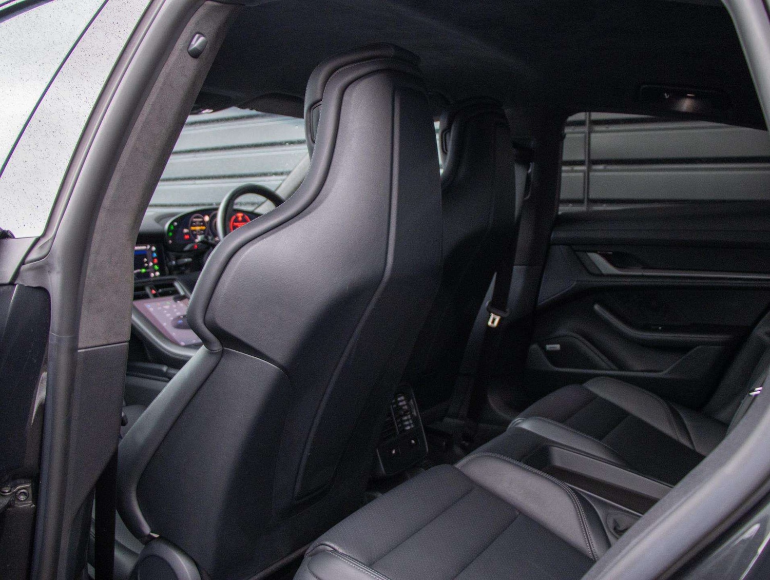 Used Porsche Taycan 2021 for sale - 77429008: Photo 29