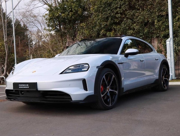 Used Porsche Taycan 2025 for sale - 75461064: Photo 17