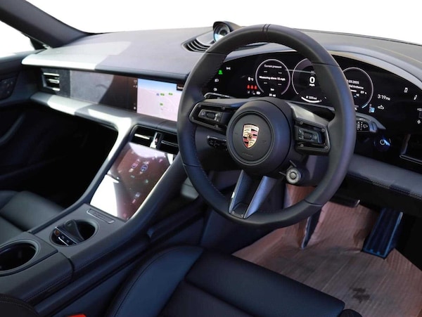 Used Porsche Taycan 2025 for sale - 75461064: Photo 5