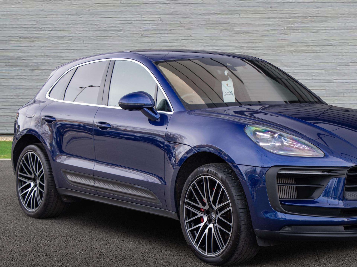 Used Porsche Macan 2024 for sale - 77972981: Photo 12
