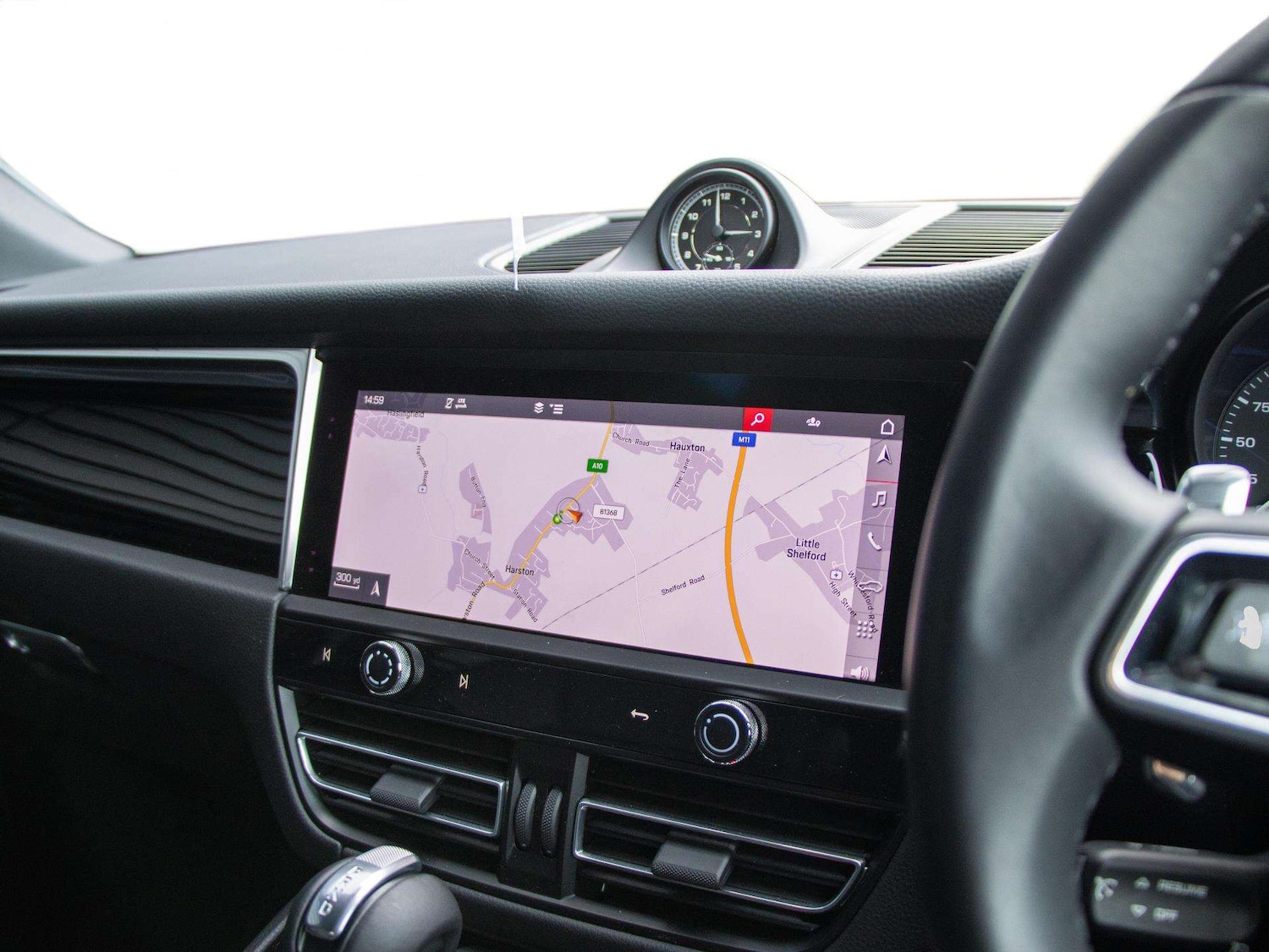 Used Porsche Macan 2024 for sale - 77972981: Photo 15