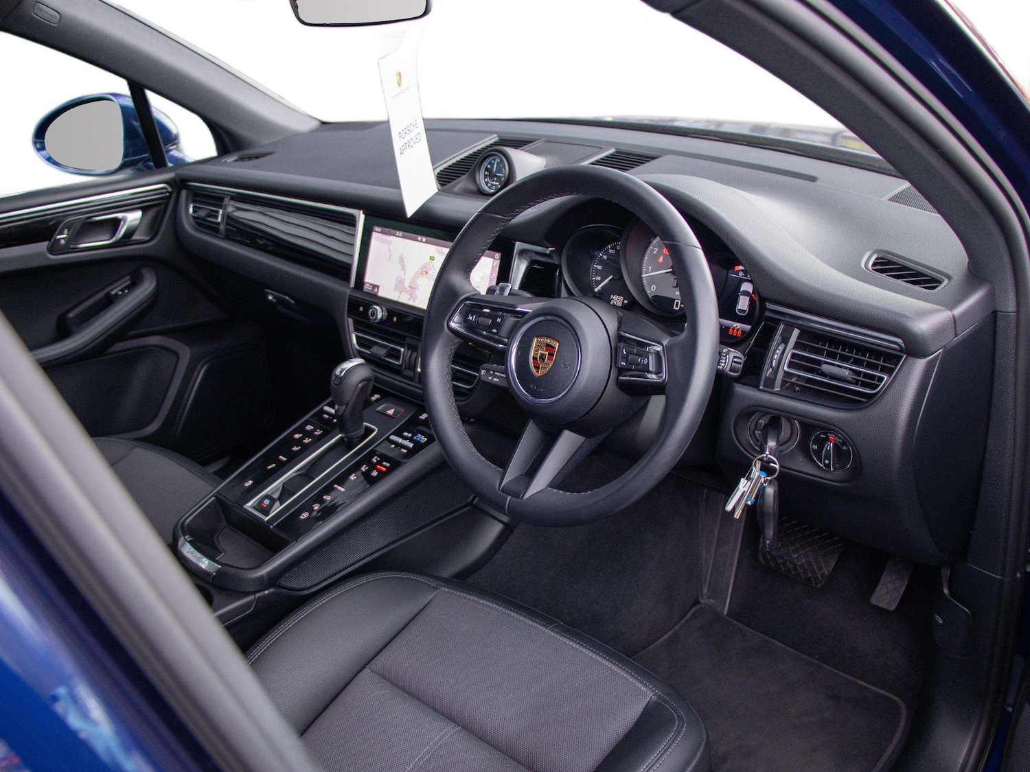 Used Porsche Macan 2024 for sale - 77972981: Photo 18