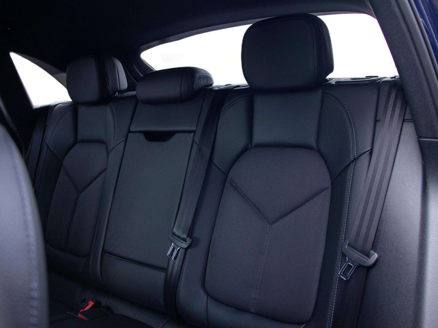 Used Porsche Macan 2024 for sale - 77972981: Photo 28