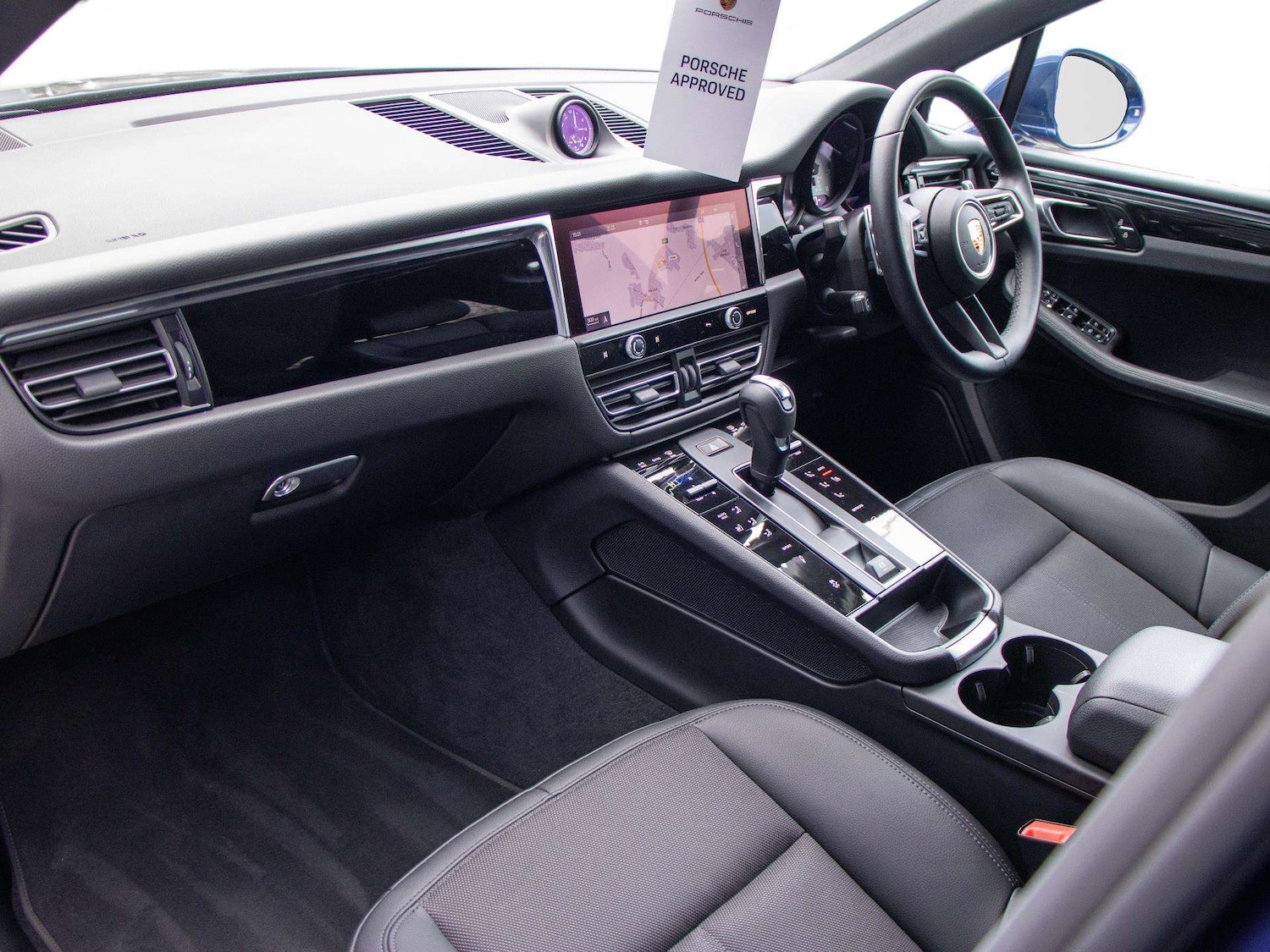 Used Porsche Macan 2024 for sale - 77972981: Photo 3