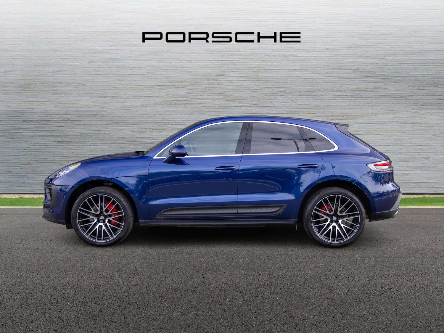Used Porsche Macan 2024 for sale - 77972981: Photo 5