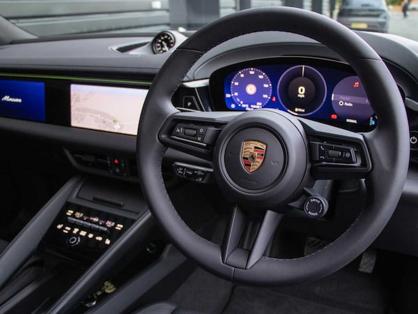 Used Porsche Macan 2024 for sale - 73535528: Photo 9